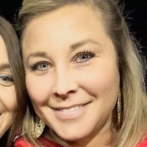 Meet your Posher, Regina